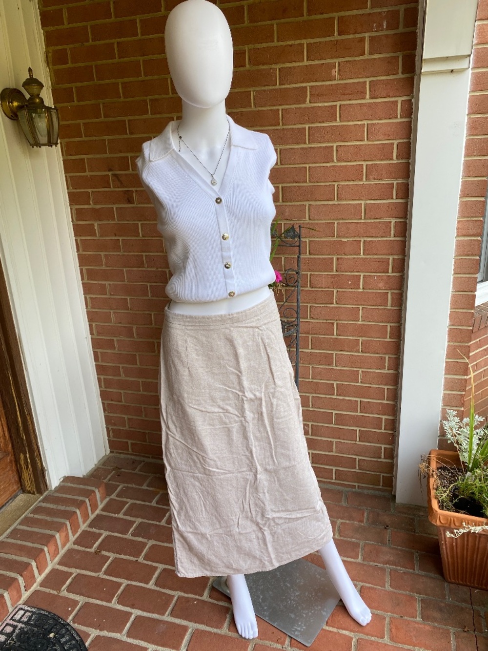 Linen tan coastal European summer old navy maxi skirt